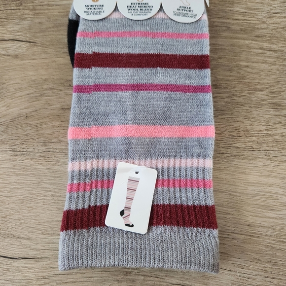 Born Merino Wool Blend Ski Socks - Picture 3 of 6
